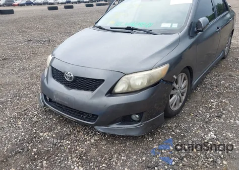 2010 Toyota Corolla S z USA, uszkodzony, nr VIN 2T1BU4EE1AC251156